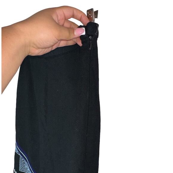 Oscar de la Renta Vintage Asymmetric Wool Blend Embroidered Skirt Size 10 - Picture 4 of 8